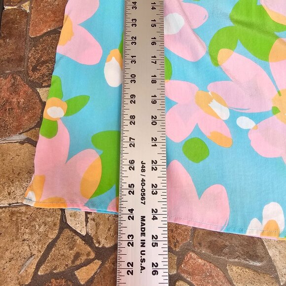 100% Silk Lilly Pulitzer Houston Top, Sorely Blue Mojo, Size Medium, Flaw - Picture 12 of 12